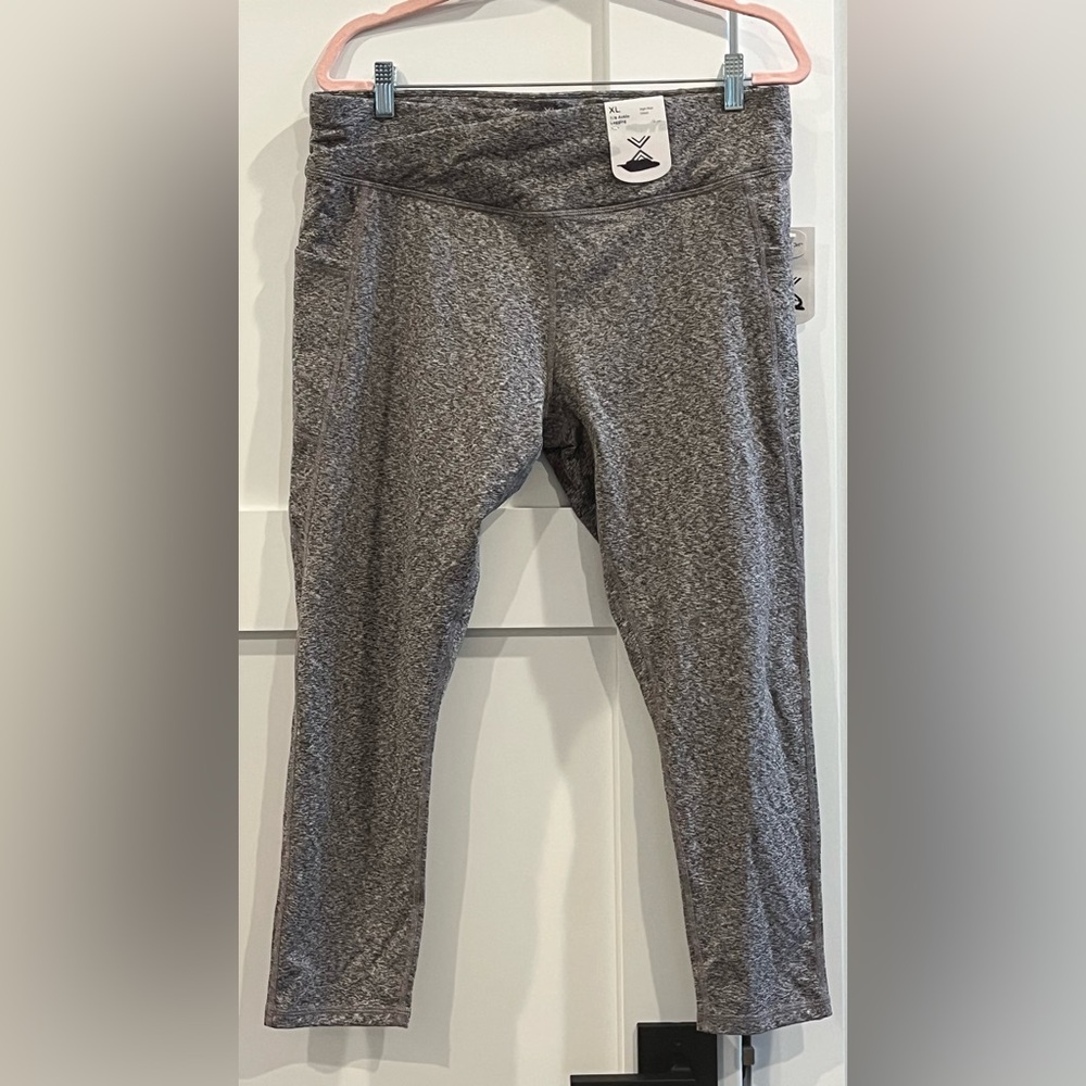 NWT Xersion High Waist Crossover Pocketed Ankle Leggings 7/8 Length - Size XL